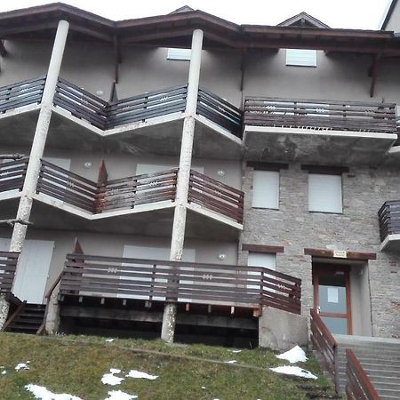 Charmant T2 Avec Cabine Fermee Et Terrasse Les Angles (Pyrenees-Orientales) Exterior foto