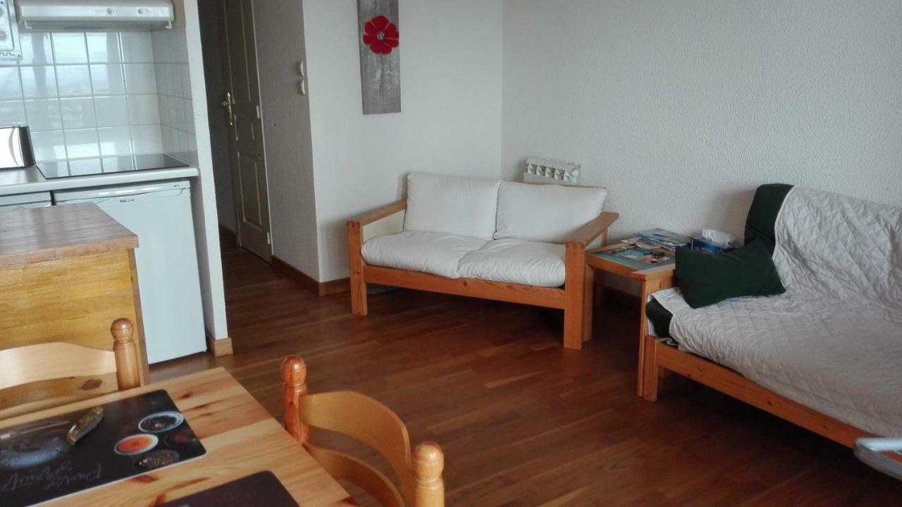 Charmant T2 Avec Cabine Fermee Et Terrasse Les Angles (Pyrenees-Orientales) Exterior foto