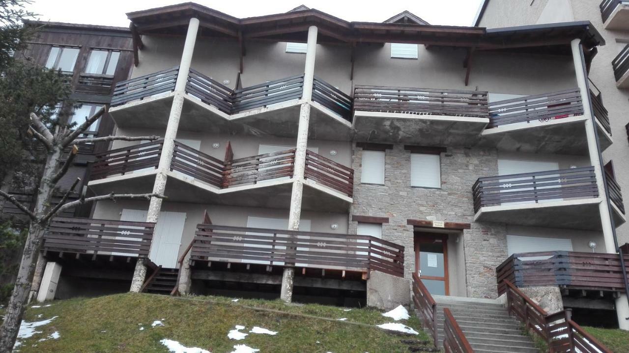 Charmant T2 Avec Cabine Fermee Et Terrasse Les Angles (Pyrenees-Orientales) Exterior foto